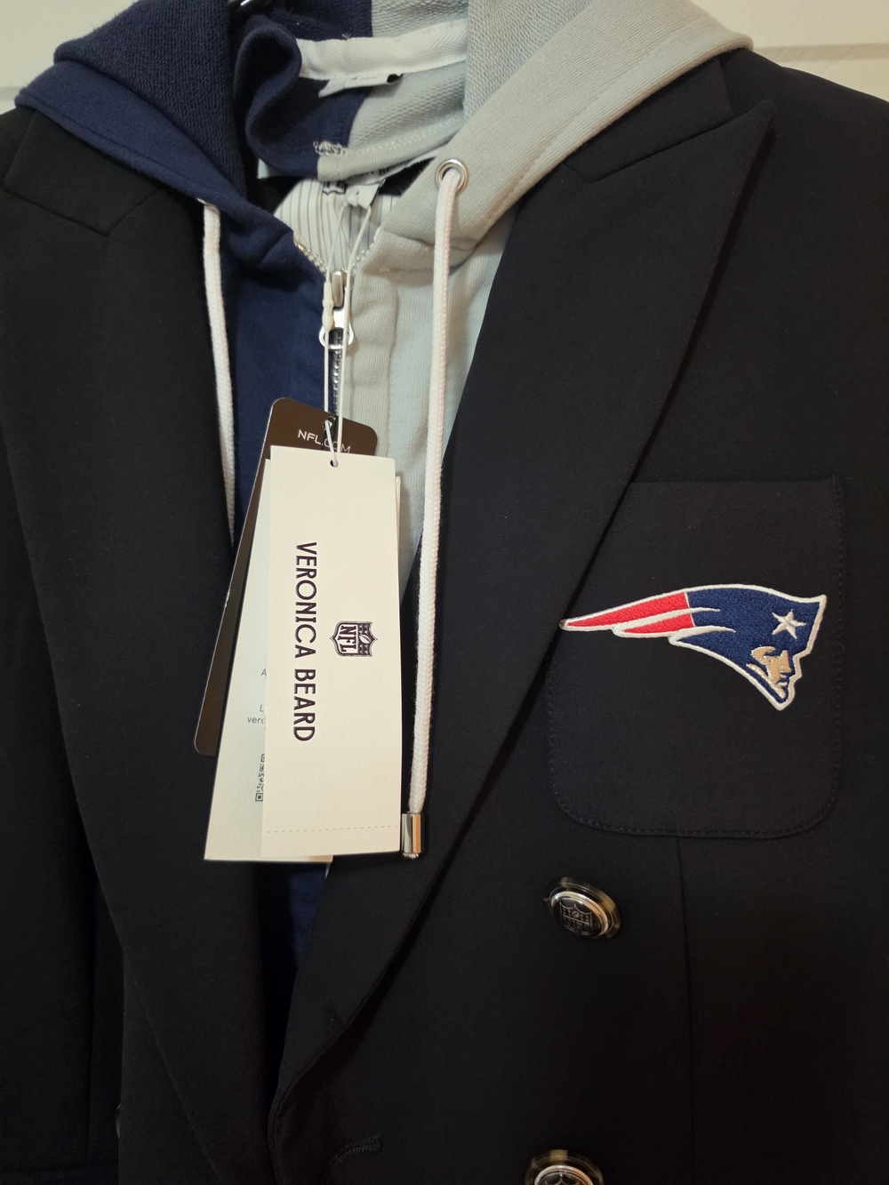 Veronica Beard Navy Patriots Logo Blazer - Picture 4 of 6